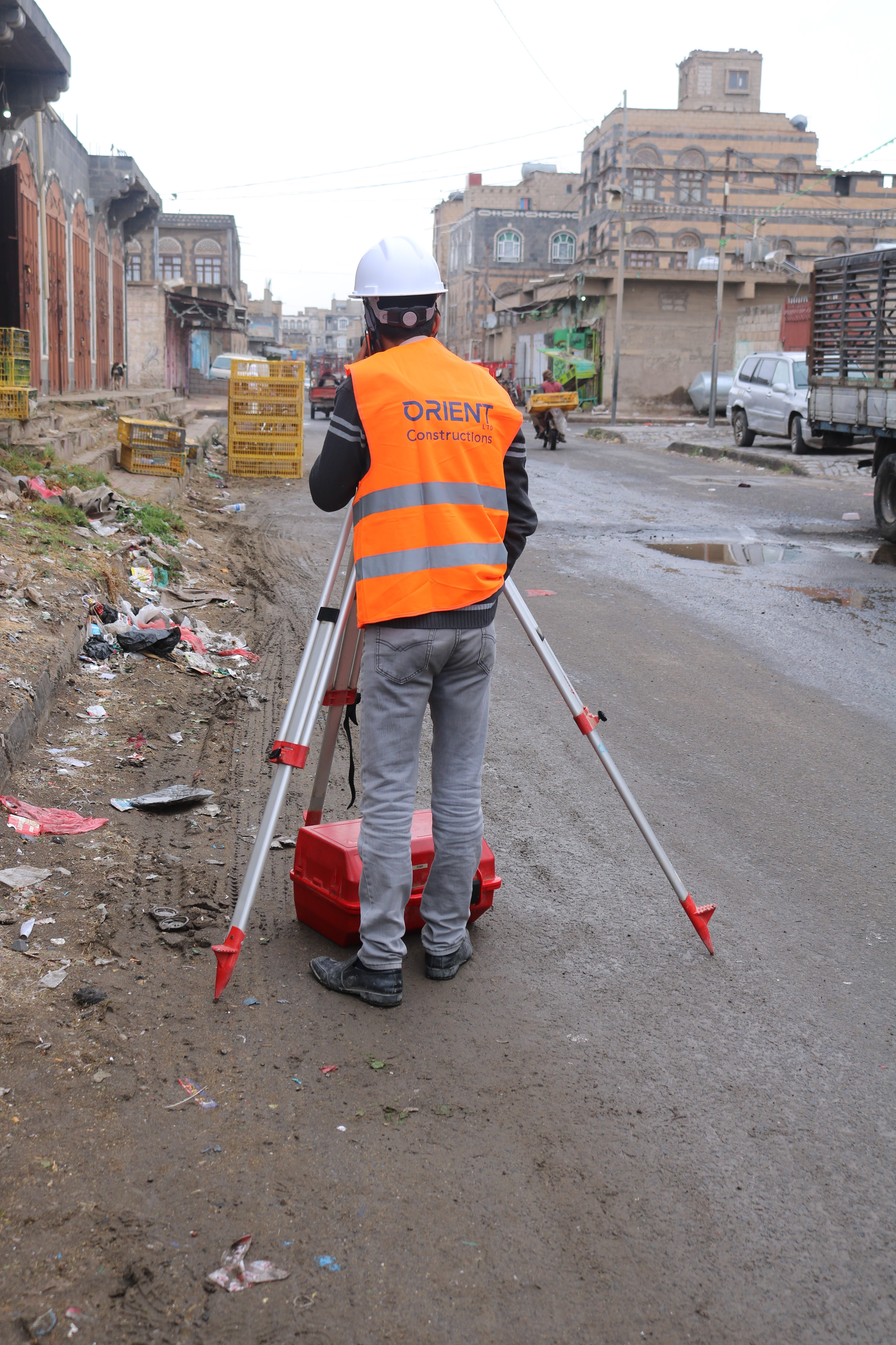 Civil Engineering Structures and Roads Construction